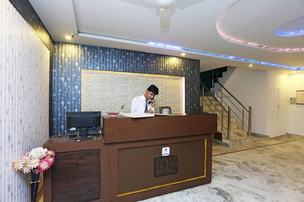 Hotel Ganpati Agra Agra  Exterior photo